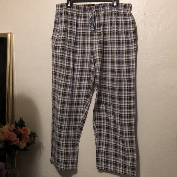 Hanes Other - Men’s Hanes Plaid Pajama Bottoms